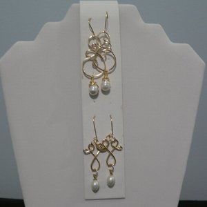 2 Pairs of Pearl Earrings